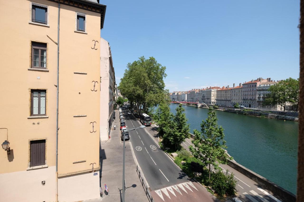 Honore Suite Vue Saone Lyon Exterior foto